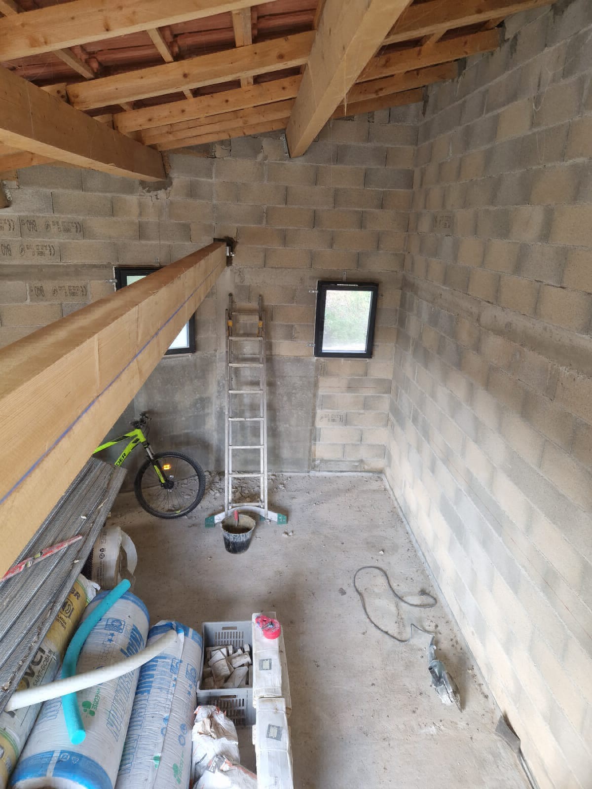 M Charpentes : Votre spécialiste  pour la réalisation d'une mezzanine en bois à Gréasque