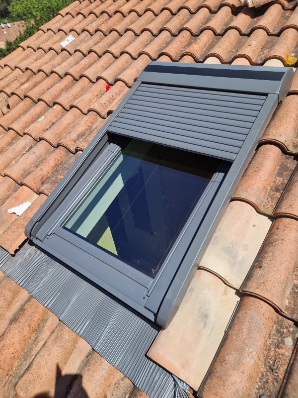 Remplacement des velux sur la commune de fuveau 