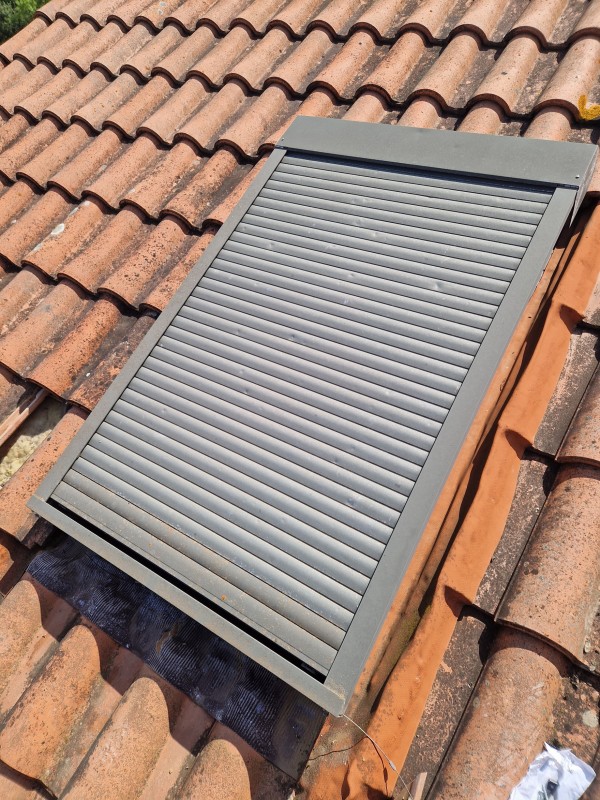 Remplacement des velux sur la commune de fuveau 