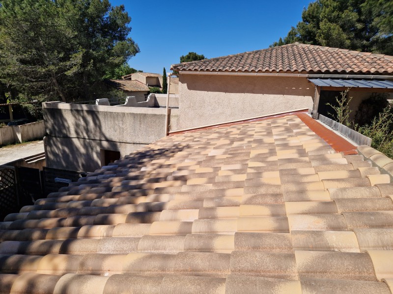 Réfection de une toiture complète à ventabren 