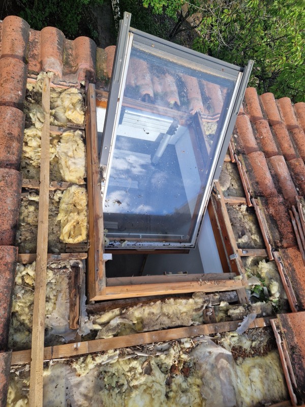 Remplacement des velux sur la commune de fuveau 