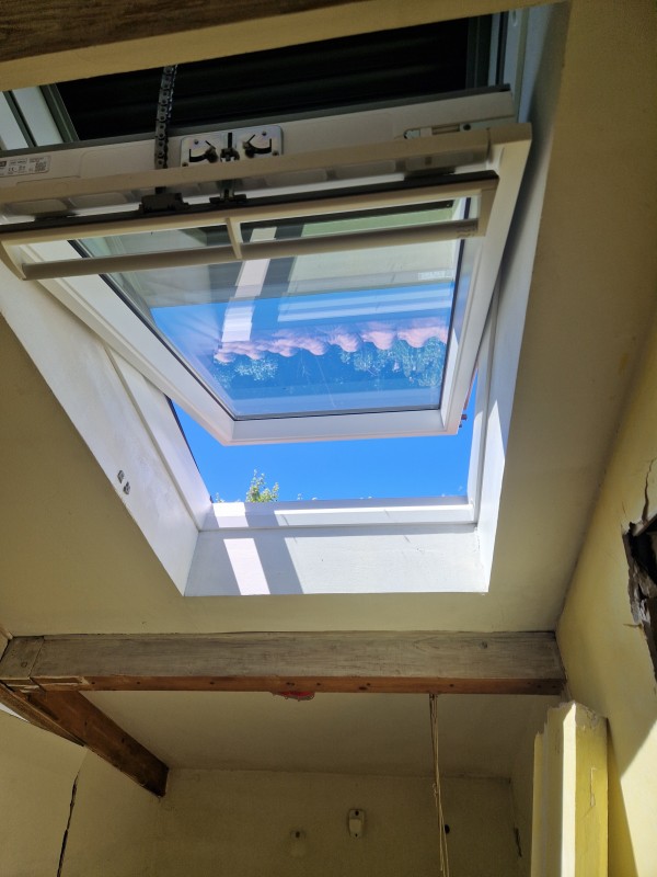 Remplacement des velux sur la commune de fuveau 