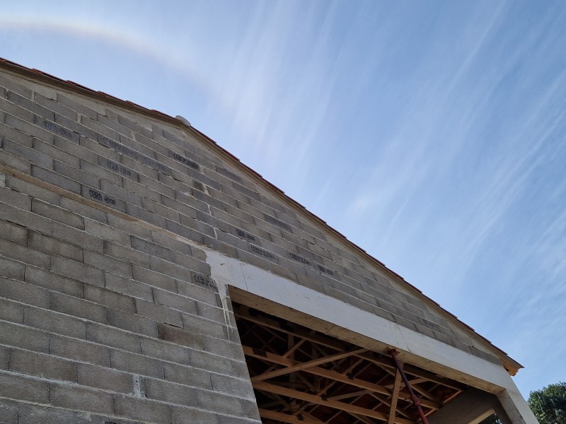 Pose de charpente et couverture à ventabren dans le bouches du Rhône